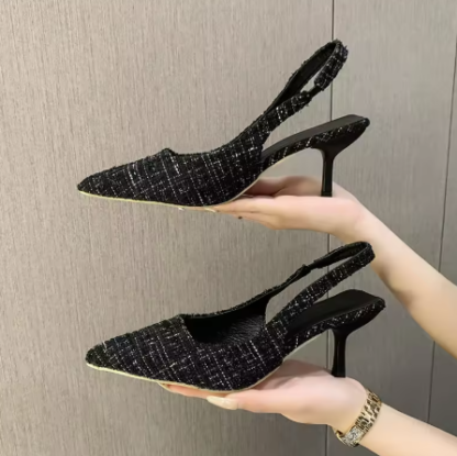 Sandalias de tacón alto puntiagudas para mujer.